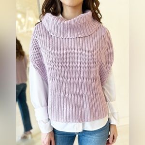 NWT 525 AMERICA TURTLENECK SWEATER LIALAC SMALL